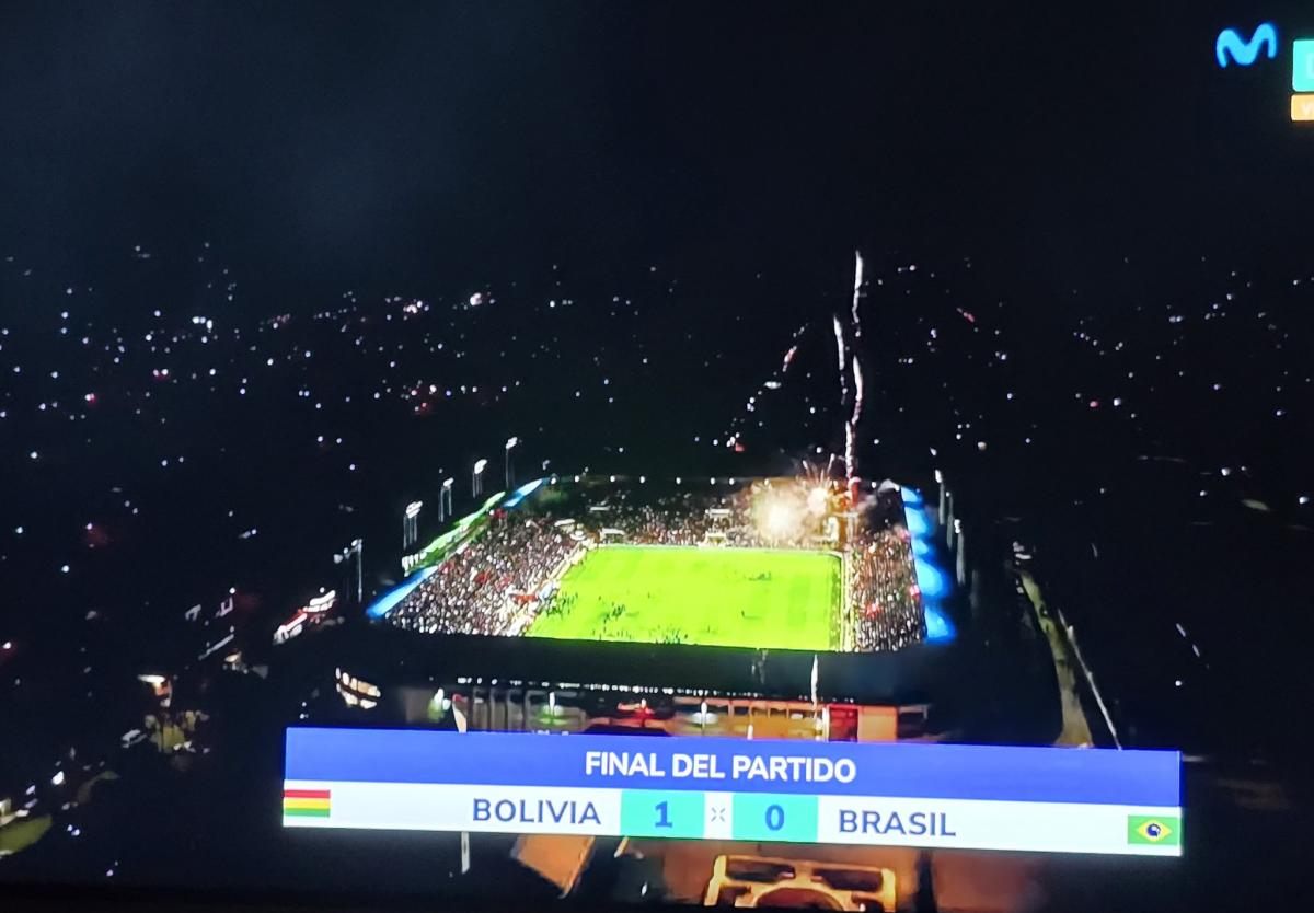 villa_ingenio_captura_fuegos_artificiales.jpg